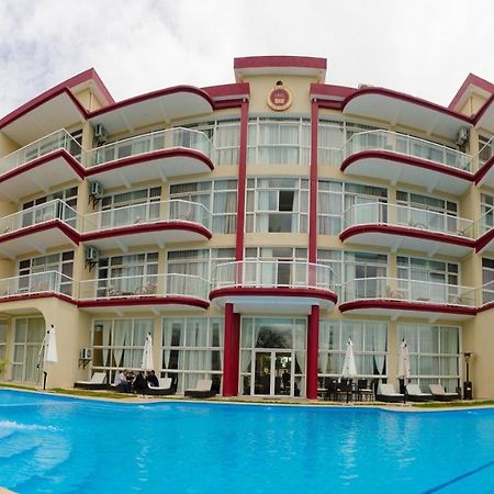Hotel Menabe'L Antsirabe Esterno foto