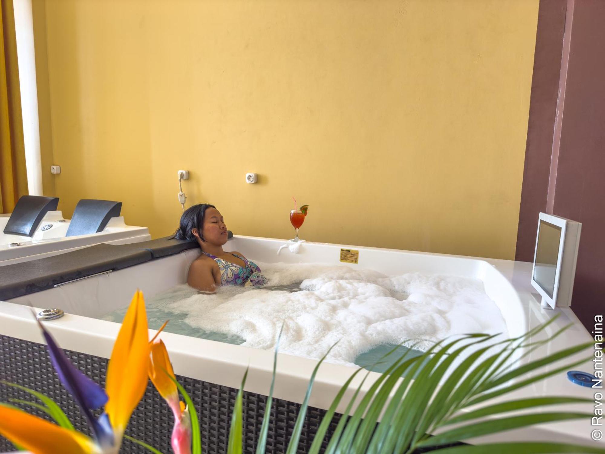 Hotel Menabe'L Antsirabe Esterno foto